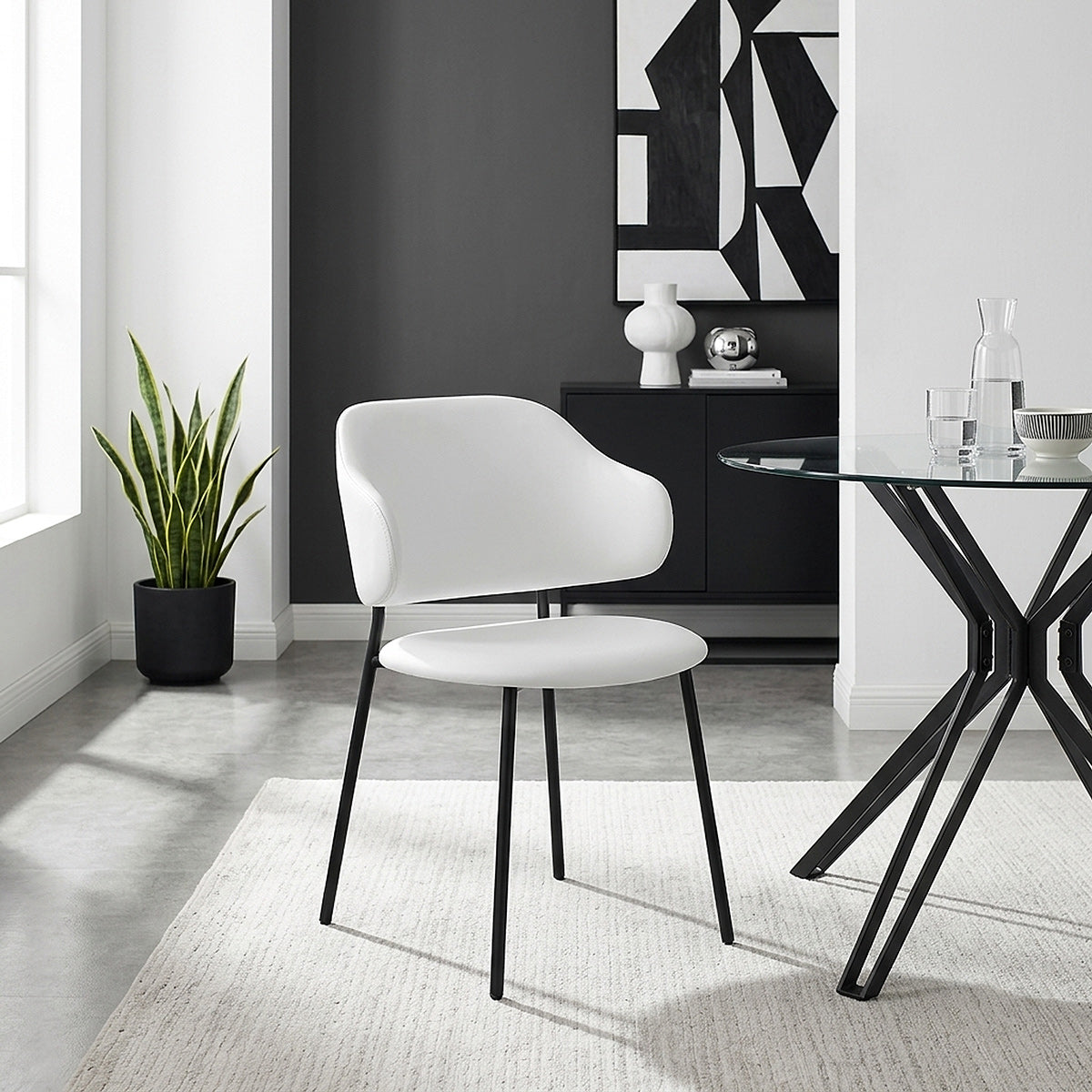 Chaise Faux Cuir - Brodie Blanc 