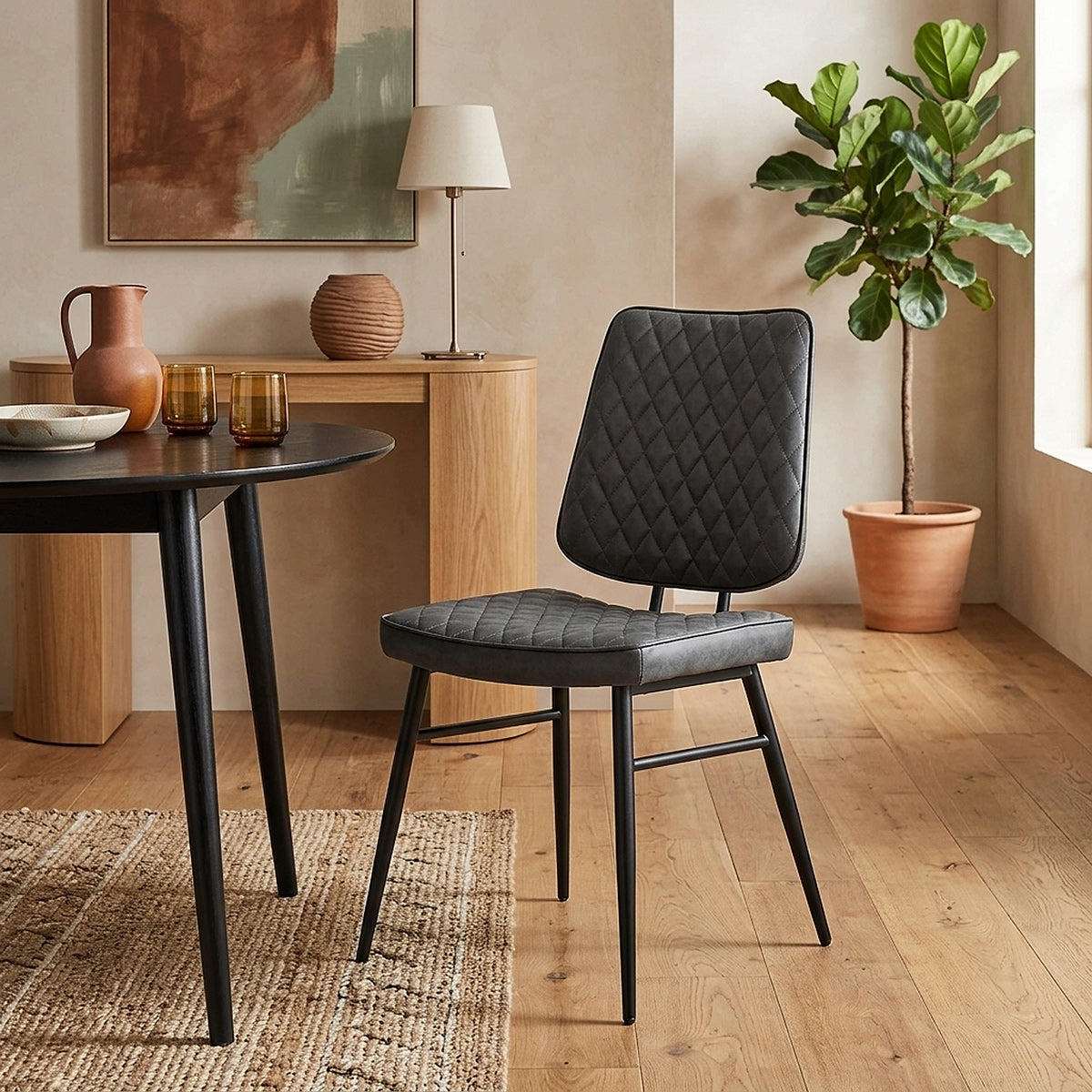 Chaise Faux Cuir - Caprice Gris 