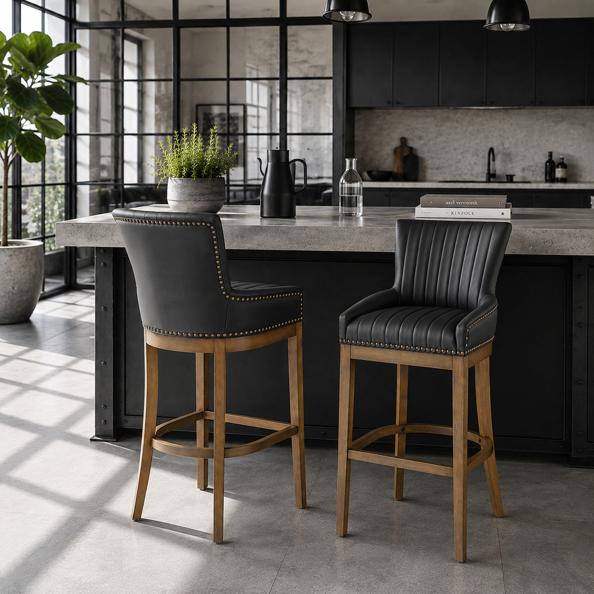 Chiltern Oak Bar Stool Black Leather