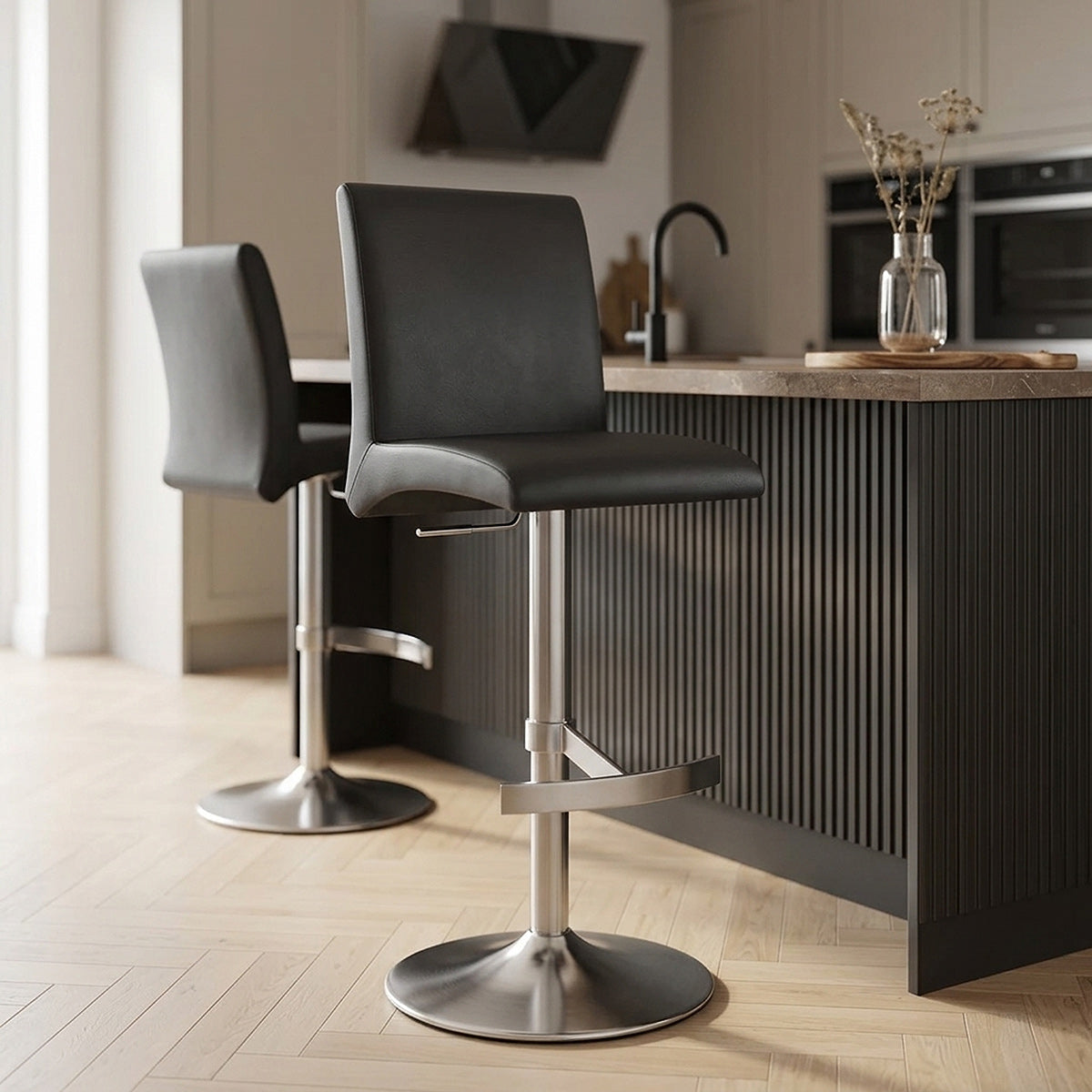 Chaise de Bar Faux Cuir Chrome Brossé - Deluxe High Back Noir 