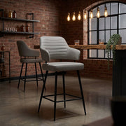 Tabouret Faux Cuir Noir - Hampton Gris Clair