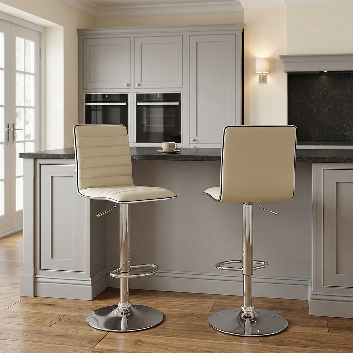 Chaise de Bar Faux Cuir Chrome - Hiline Crème 