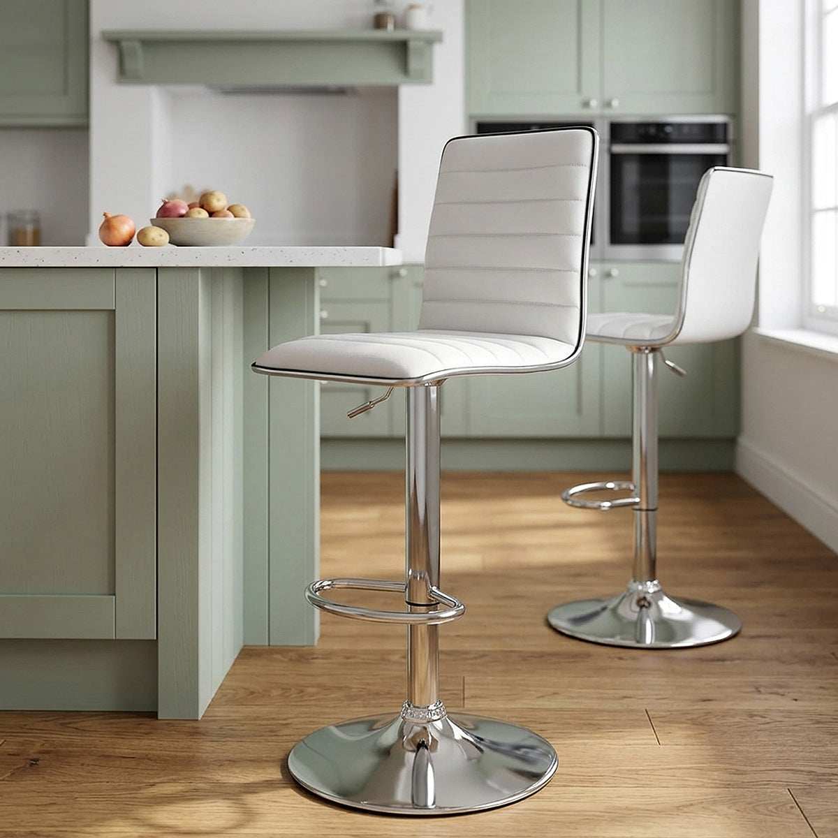 Chaise de Bar Faux Cuir Chrome - Hiline Blanc 