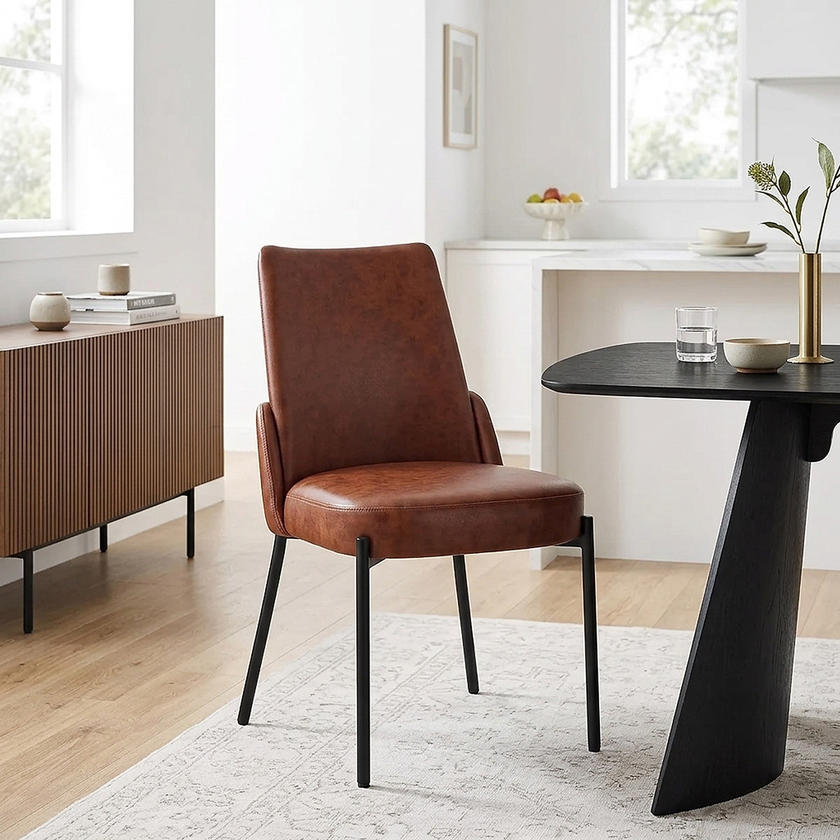 Chaise Faux Cuir - Juno Marron