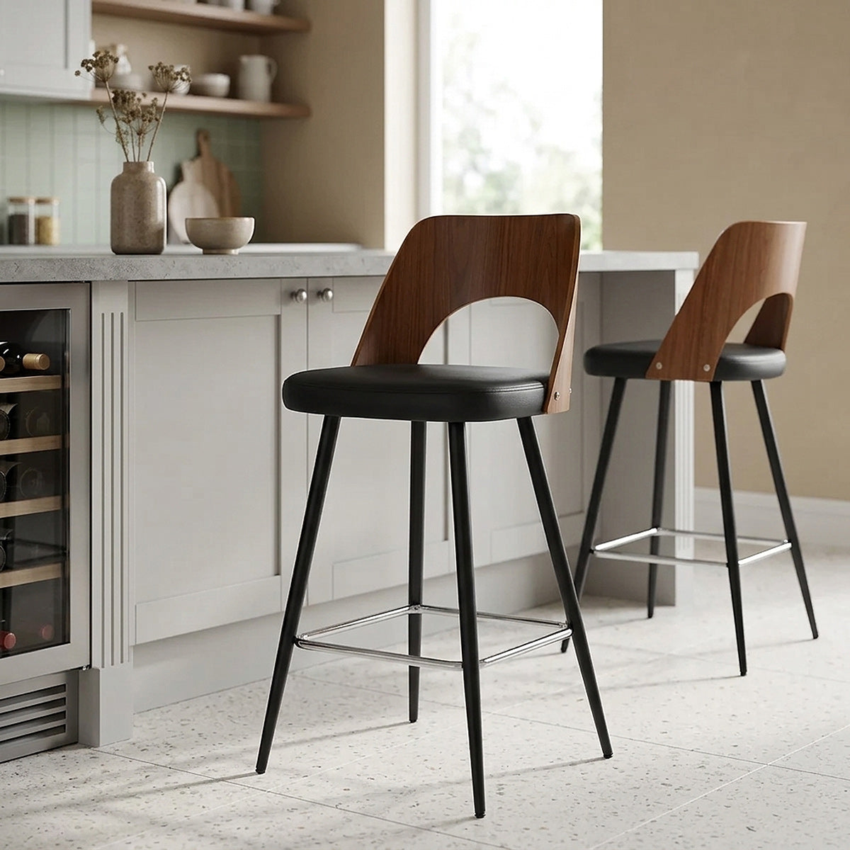 Tabouret Noyer et Faux Cuir - Leo Noir 