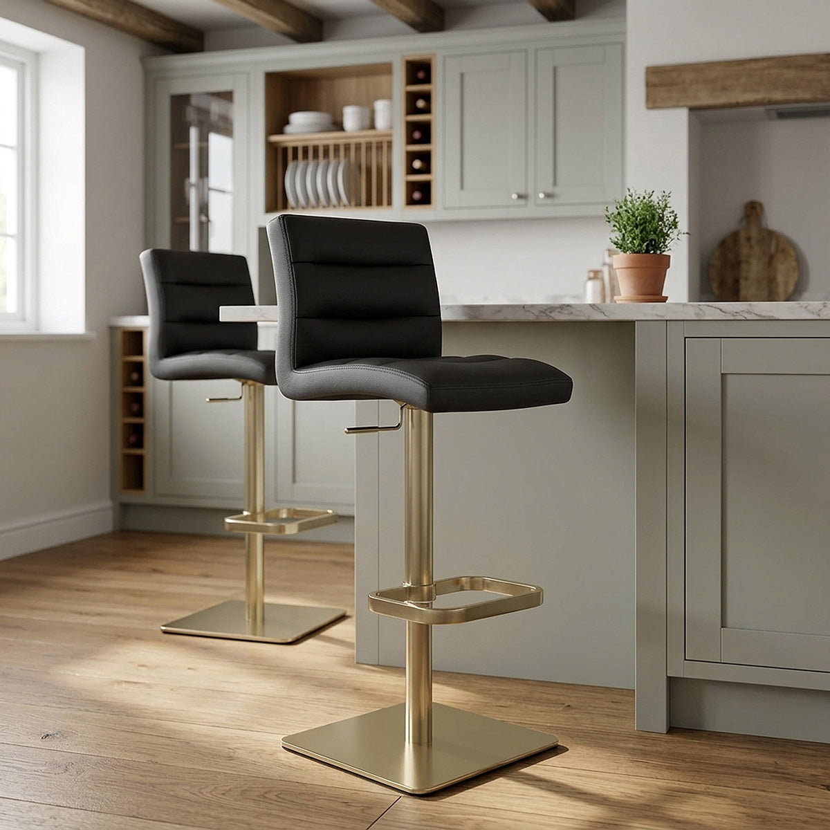 Lush Gold Stool Black