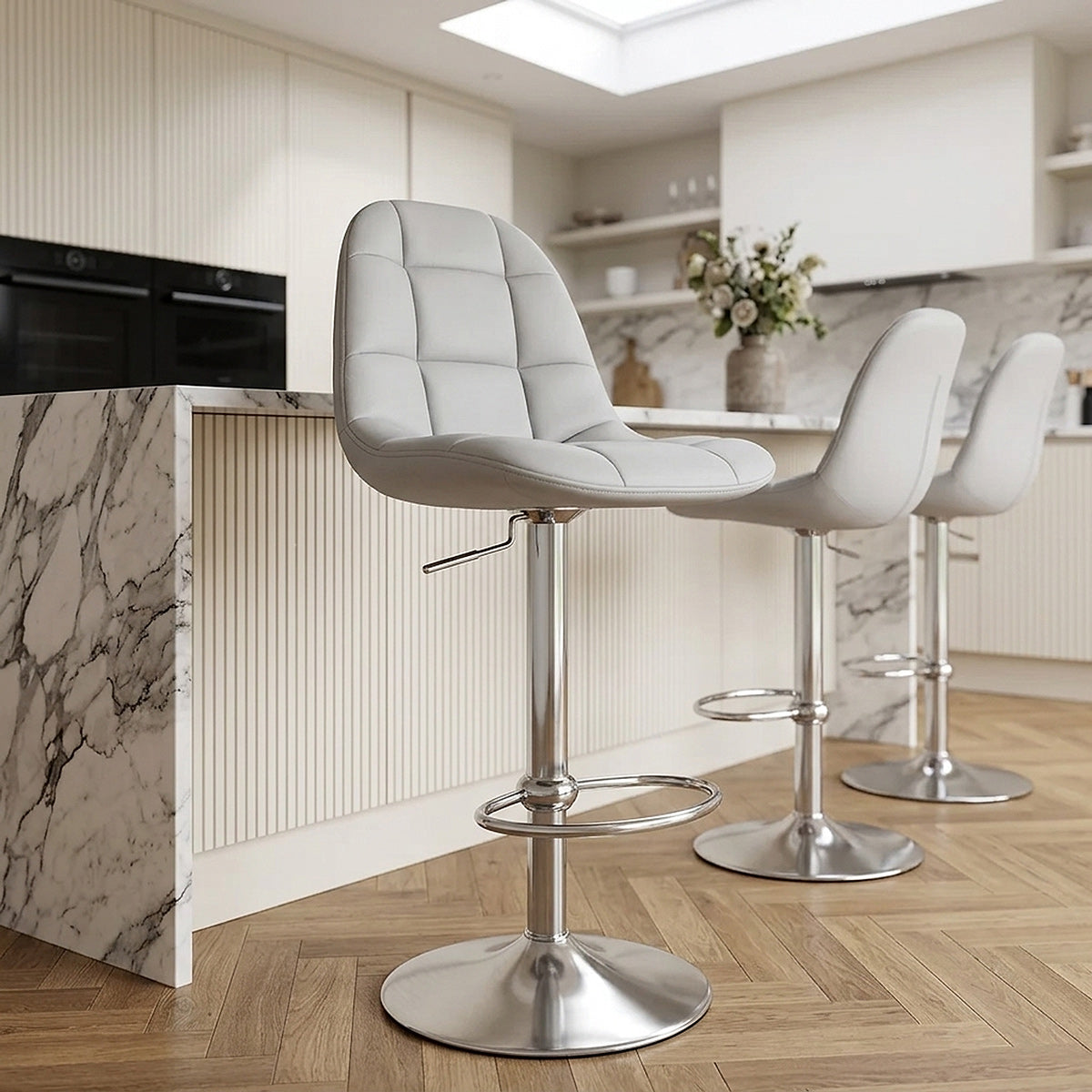 Chaise de Bar Faux Cuir Chrome Brossé - Rochelle Gris 