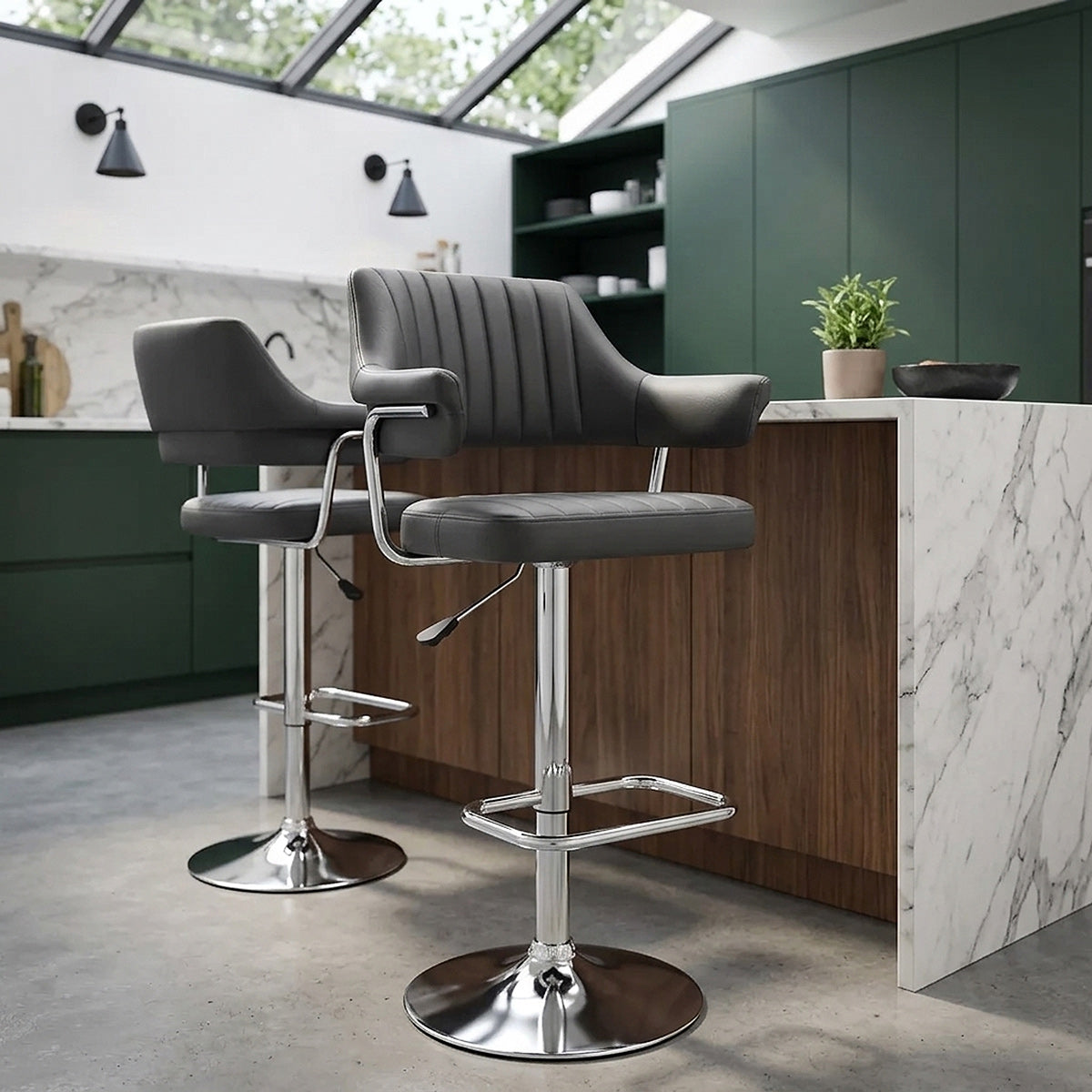 Chaise de Bar Faux Cuir Chrome - Skyline Noir 