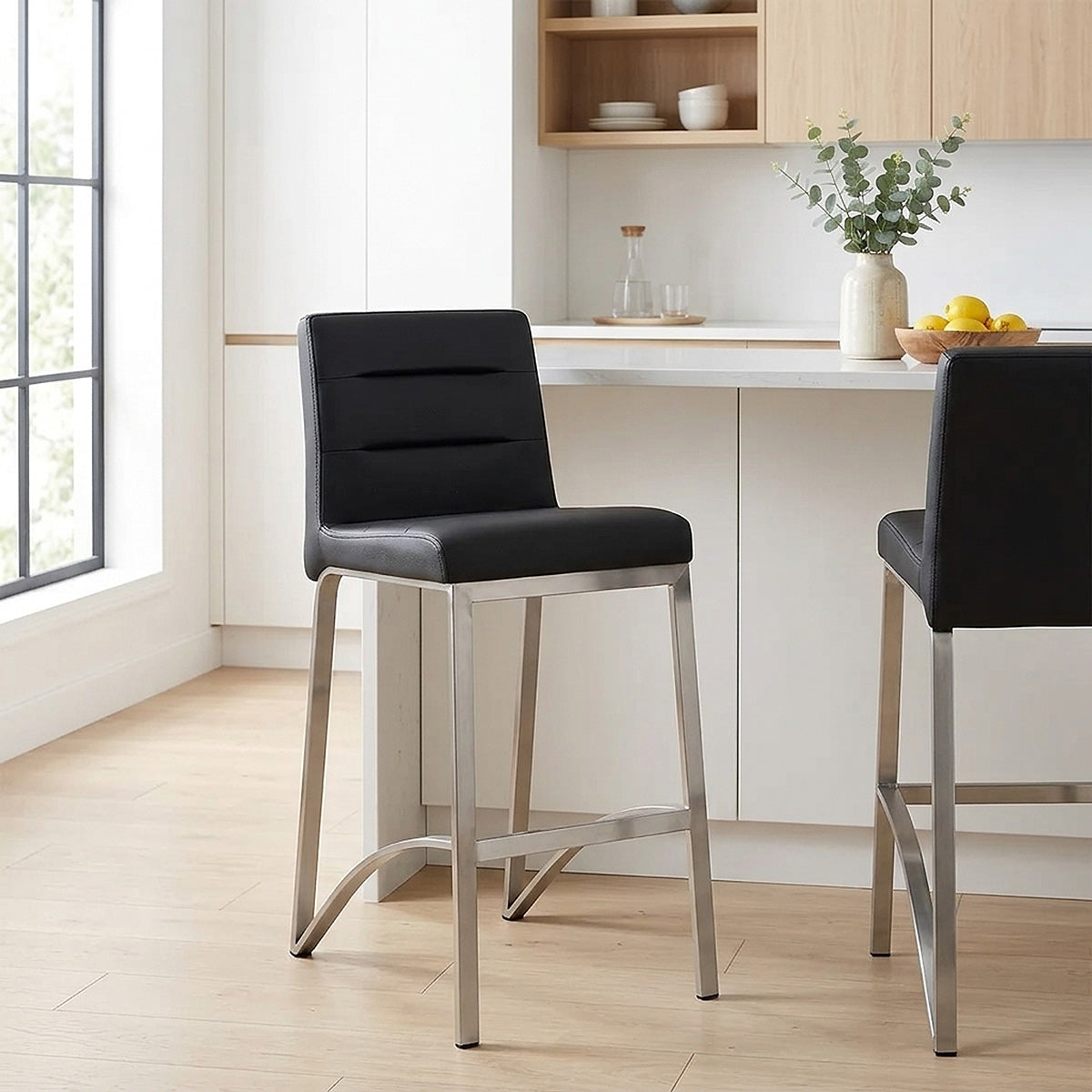 Tabouret Faux Cuir Chrome Brossé - Stella Noir 